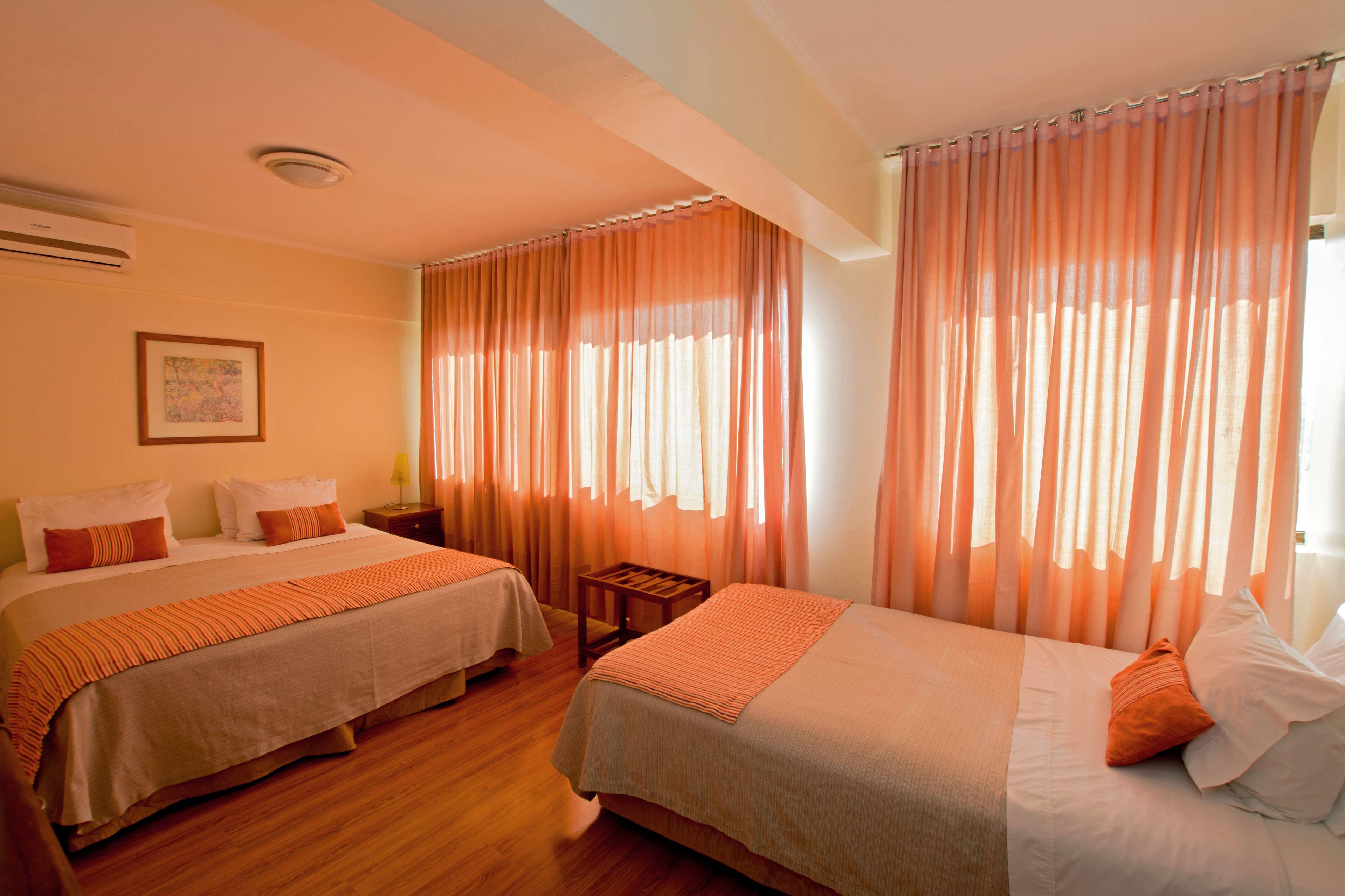 Hotel Dacarlo - Santiago — Photos 2