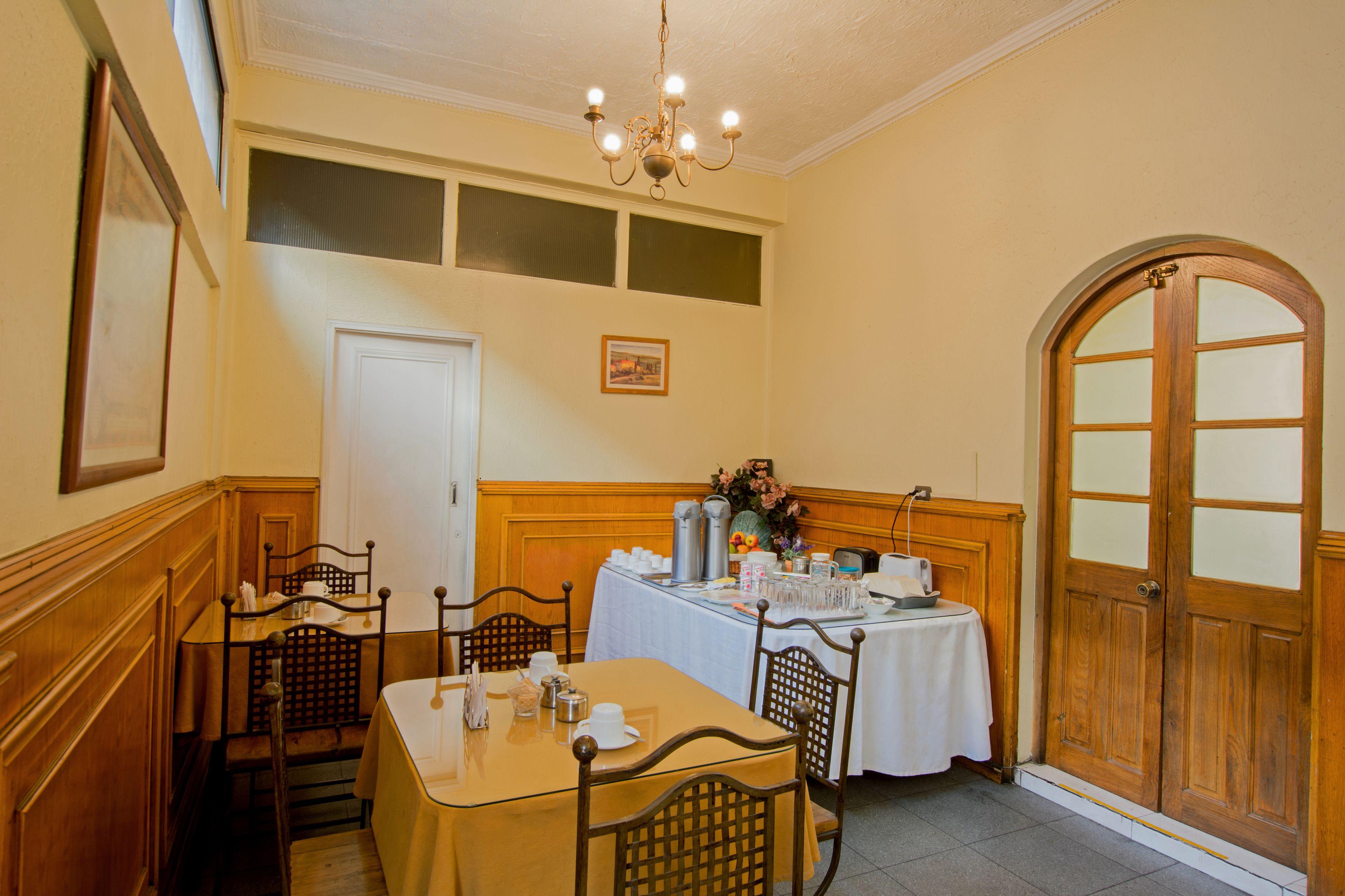 Hotel Dacarlo - Santiago — Photos 1